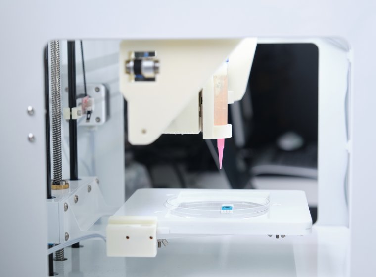 Integrating multifunctional bioinks, smart materials, and regulatory alignment Integrating multifunctional bioinks, smart materials, and regulatory alignment