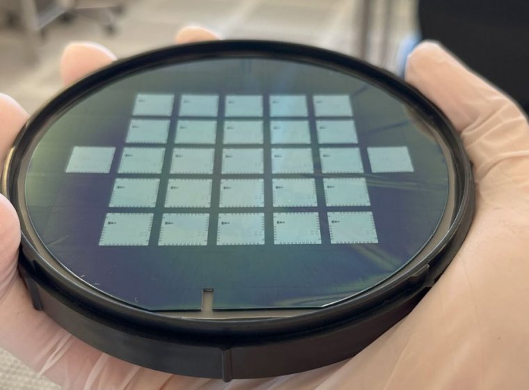 Quantum Computer in the Solid State Quantum Computer in the Solid State