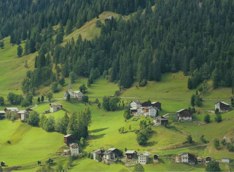 Helping Nature and Tourism Thrive Together: New EU Guidance for Natura 2000 Helping Nature and Tourism Thrive Together: New EU Guidance for Natura 2000